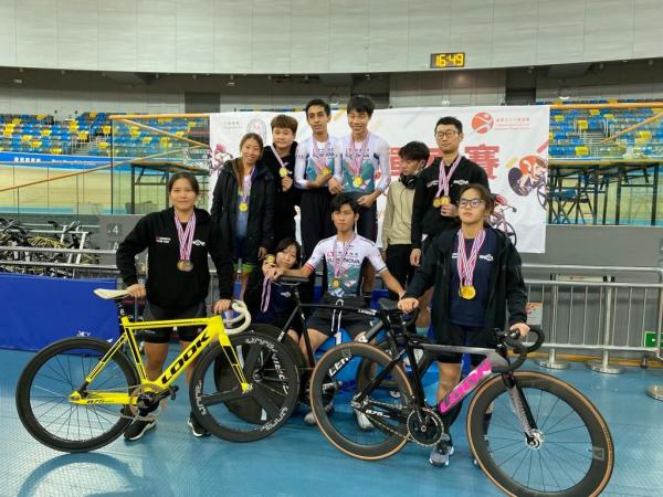 S2HM 何穎芝 2022-2023 全港場地單車錦標賽 (女子學校及大眾組_冠軍)