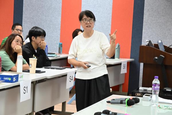 如何推動班級閱讀風氣 -- 范建梅老師