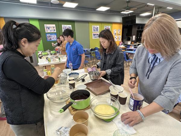 製作聖誕樹幹蛋糕