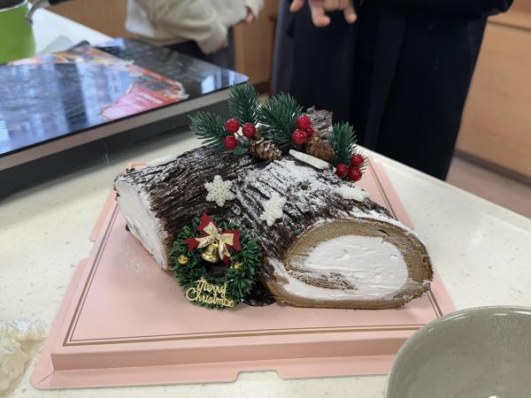 製作聖誕樹幹蛋糕