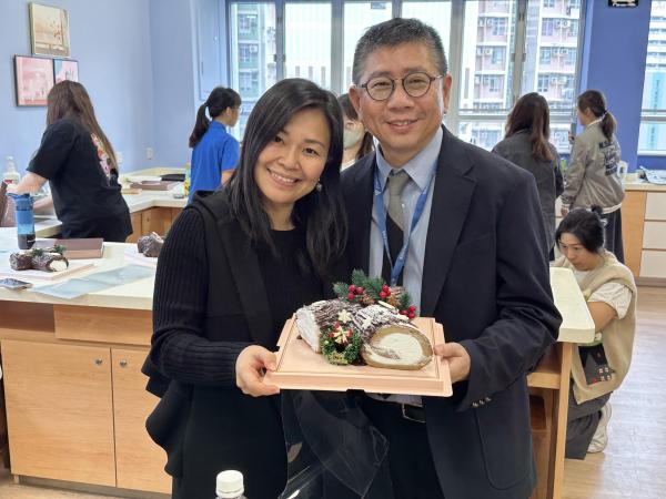 製作聖誕樹幹蛋糕