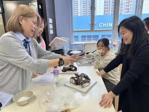 製作聖誕樹幹蛋糕