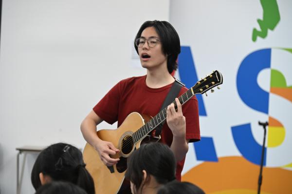 短宣隊到訪青中
