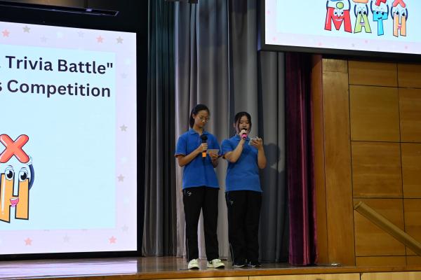 全校數學比賽的頒獎禮花絮