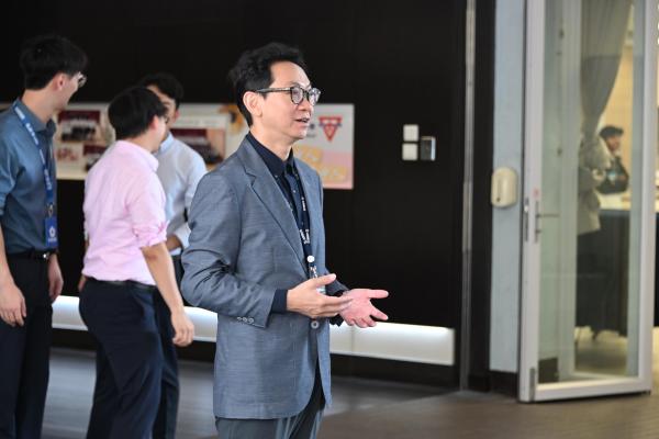 2526校外得獎紀錄（數學比賽大合照）