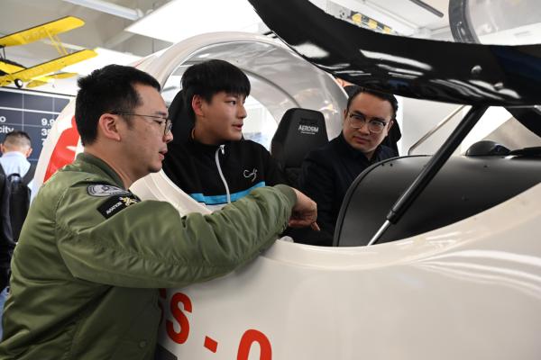 School Visit by China Education International Exchange Association