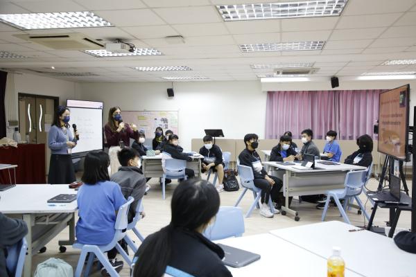 Online Exchange English Lesson with our sister school, Xian No.30 Middle School