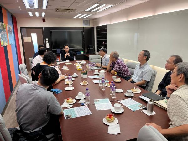 校友會「漫談點滴情」