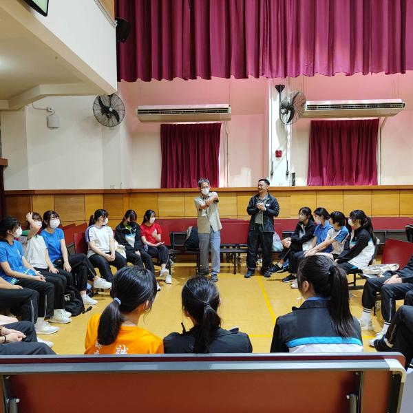 校友會「漫談點滴情」