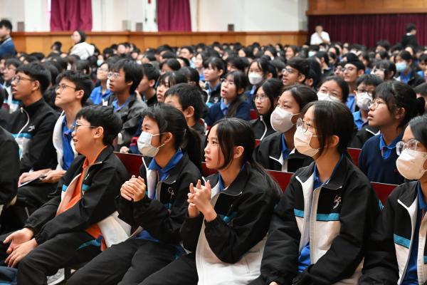 English Drama Show "Mulan"