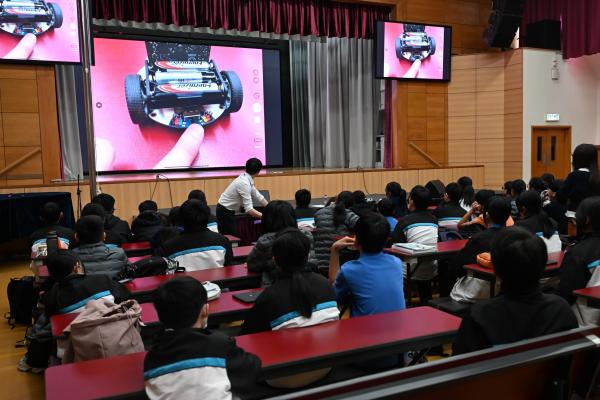 Secondary School life Exploration Day For CYMCAPS