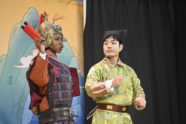 English Drama Show "Mulan"