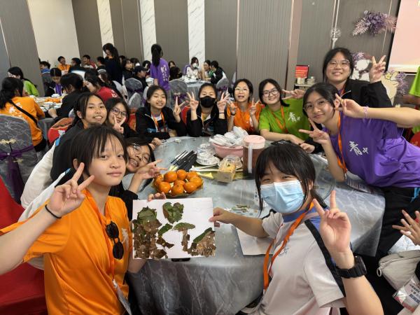 「韶關丹霞山的地質地貌及生態保育」交流考察團