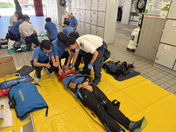 S4新高中體育科:「參觀流浮山救護站：體驗活動」