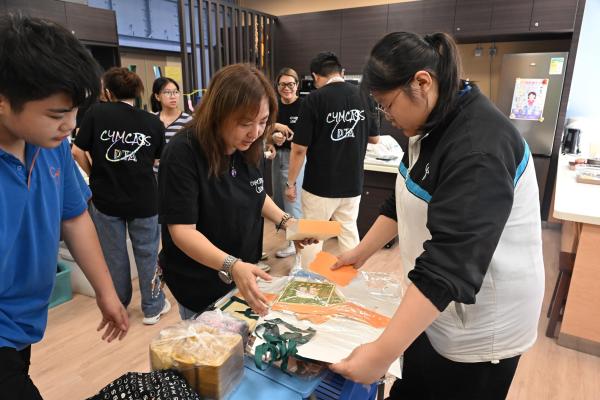 Mid-Autumn Festival Parent-Child Mooncake Workshop