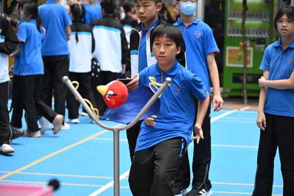 敲鑼打鼓 慶中秋