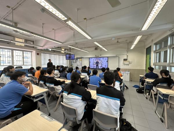 「天宮課堂 · 港澳專場」太空授課活動