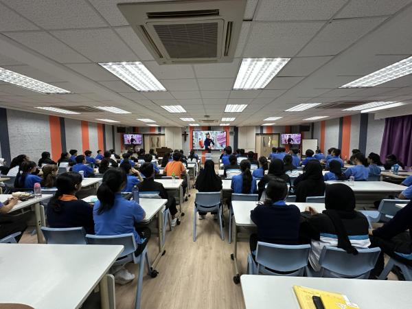 「天宮課堂 · 港澳專場」太空授課活動