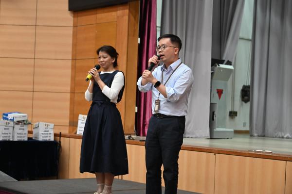 YM總會送贈迪士尼禮物給整級中一學生