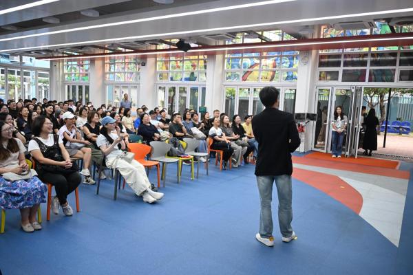 Teaching Parents to Be Parents – Ben Sir with You: Shall We Play