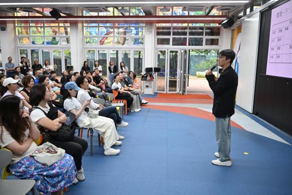 Teaching Parents to Be Parents – Ben Sir with You: Shall We Play